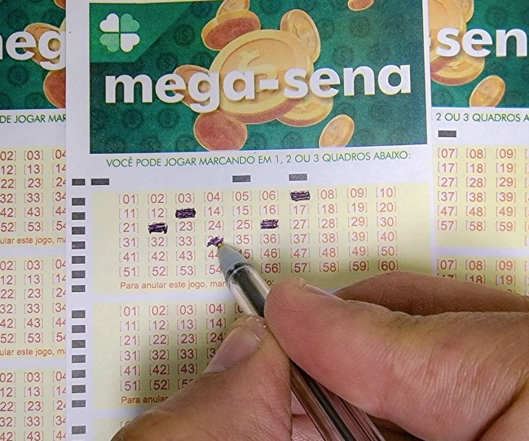 Mega-Sena acumula e próximo prêmio está estimado em R$ 100 milhões