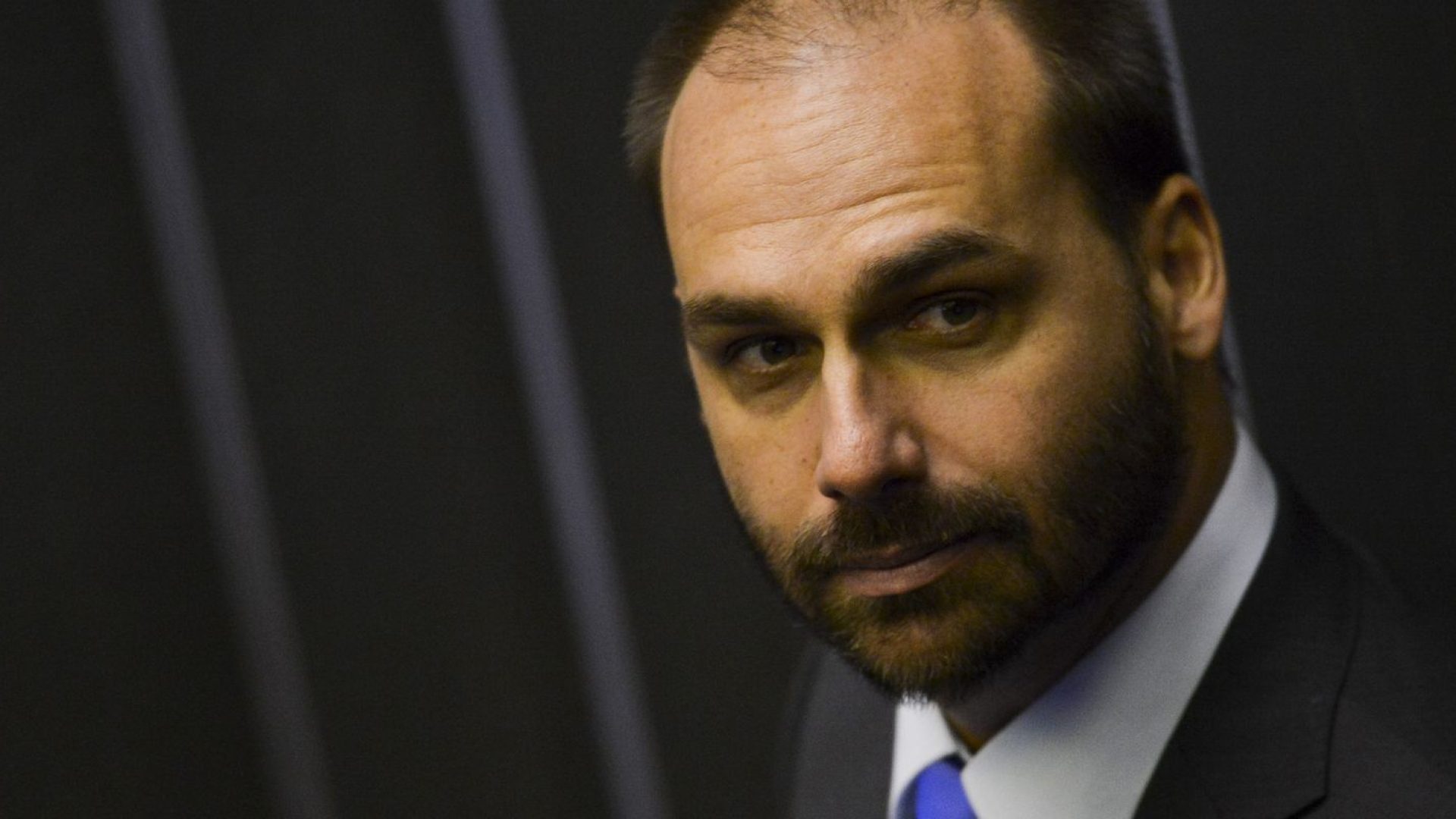 Ministério da Justiça demite Eduardo Bolsonaro por abandono de cargo