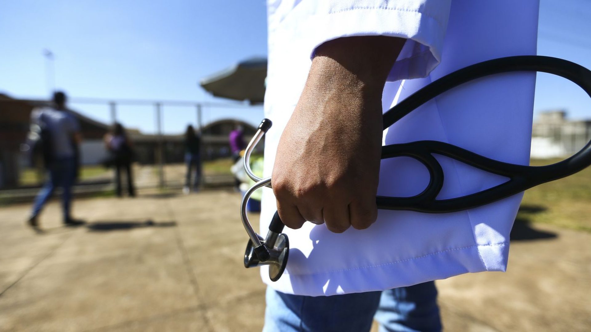 STJ restabelece sanções a cursos de medicina com nota baixa no Enamed